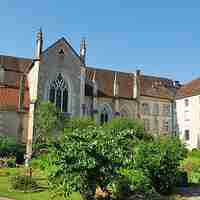 COUVENT DE SAINT-LOUP-SUR-AUJON