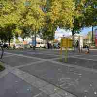 Square Jules Verne