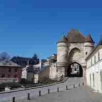 Porte d'Ardon
